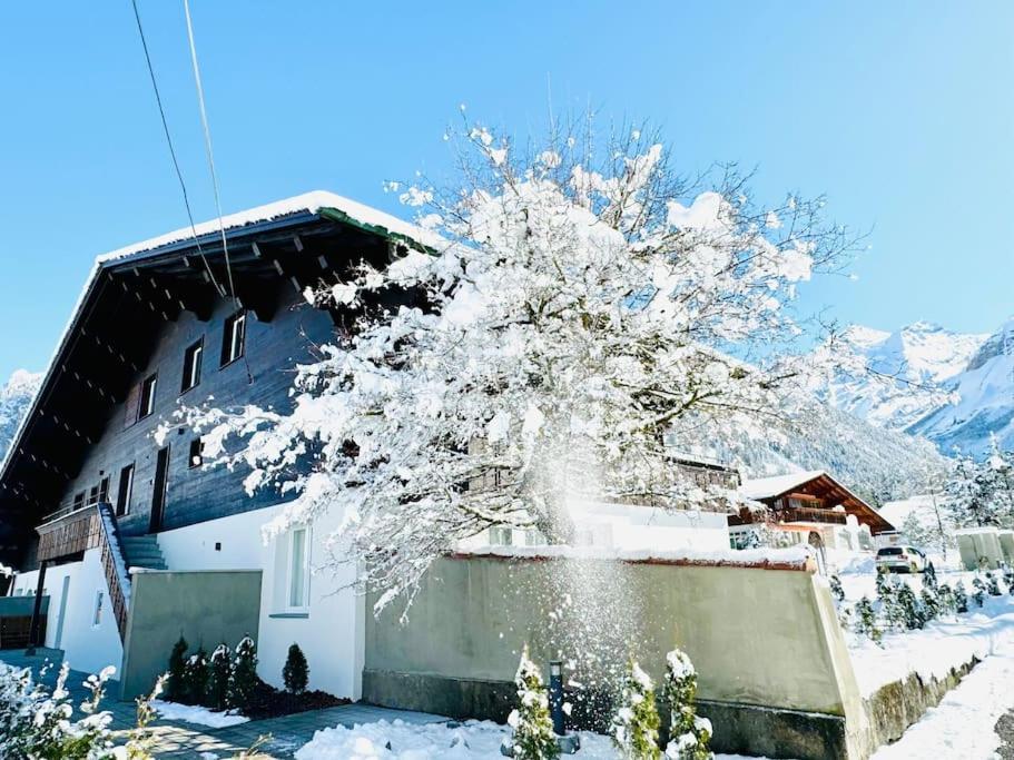 Bellevue & Classy Mountain View Apartment Kandersteg Εξωτερικό φωτογραφία